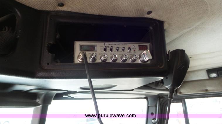 image for item K6766 1993 Freightliner FLD tow truck