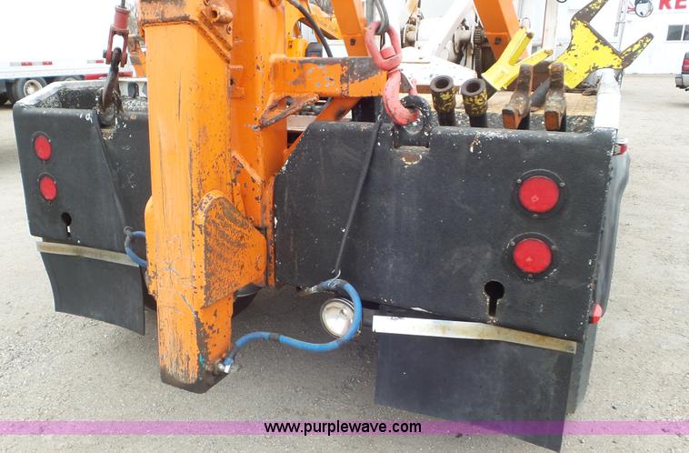 image for item K6766 1993 Freightliner FLD tow truck