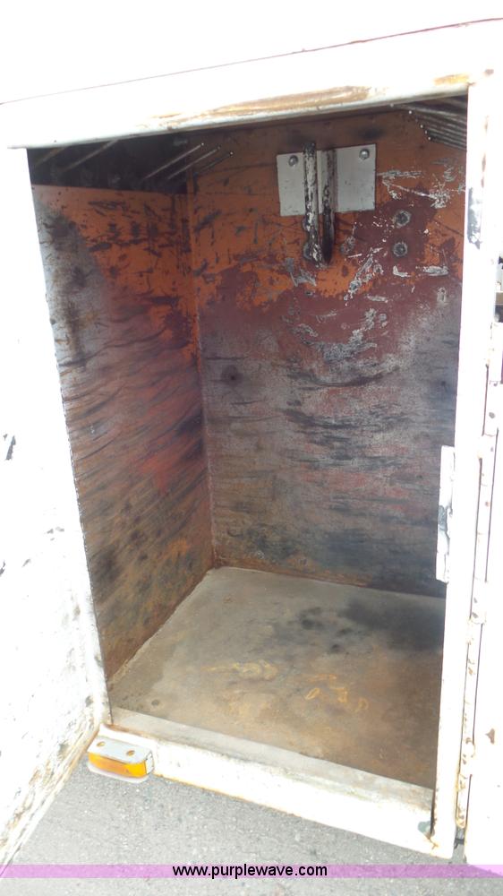 image for item K6766 1993 Freightliner FLD tow truck