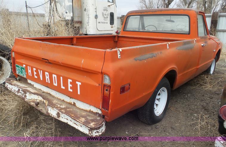 image for item K6767 1970 Chevrolet C10 pickup truck