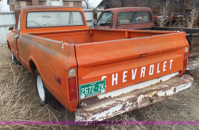 image for item K6767 1970 Chevrolet C10 pickup truck