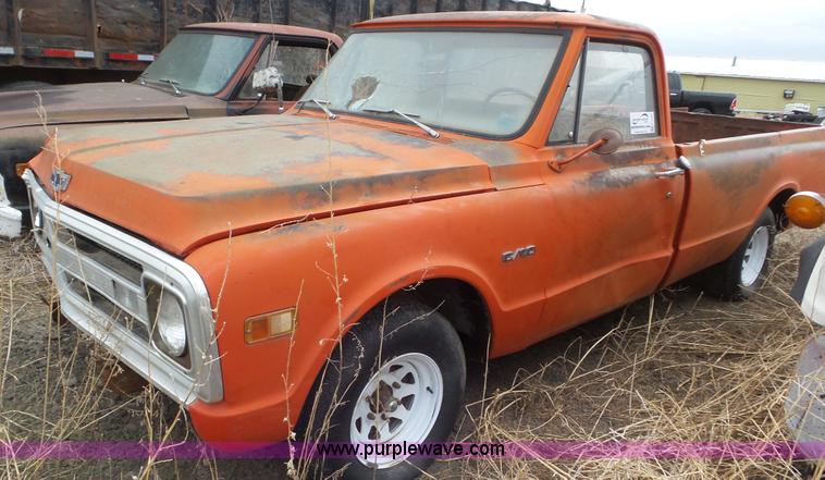 image for item K6767 1970 Chevrolet C10 pickup truck