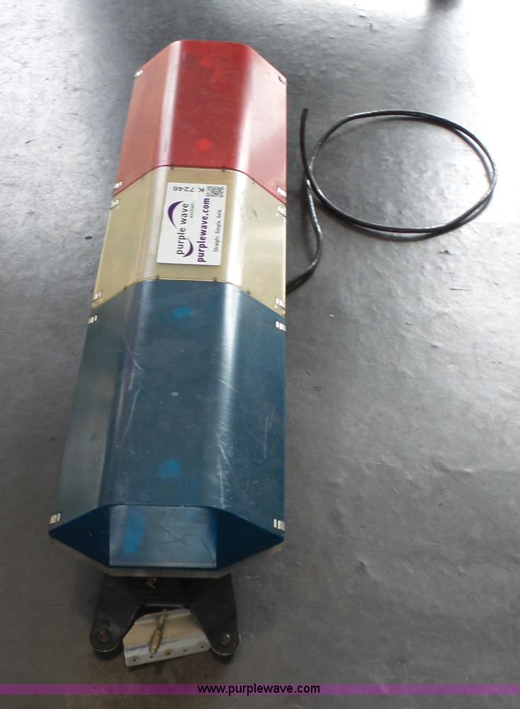 image for item K7246 Code 3 MX7000 light bar