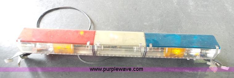 image for item K7246 Code 3 MX7000 light bar