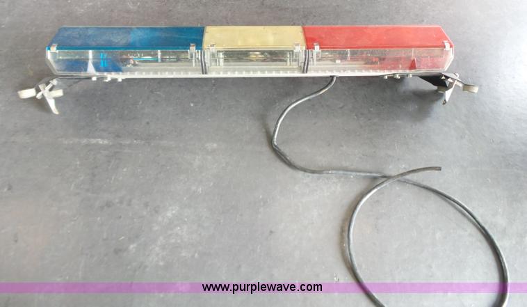 image for item K7246 Code 3 MX7000 light bar