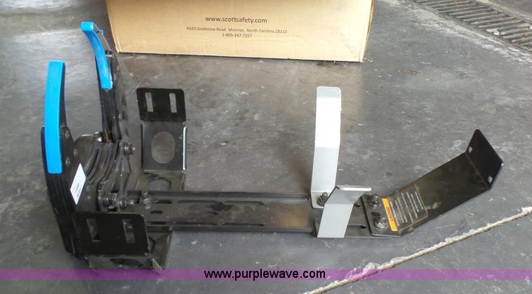 image for item K7247 SCBA mounting brackets