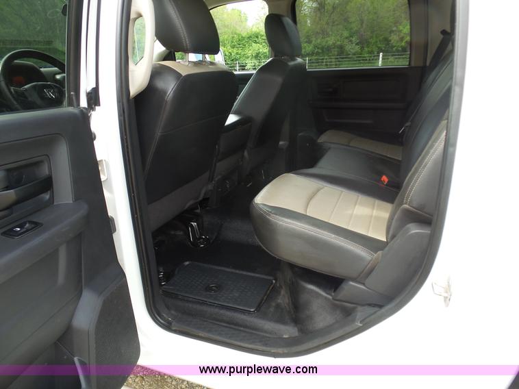 image for item K7941 2011 Dodge Ram 2500 Quad Cab pickup truck