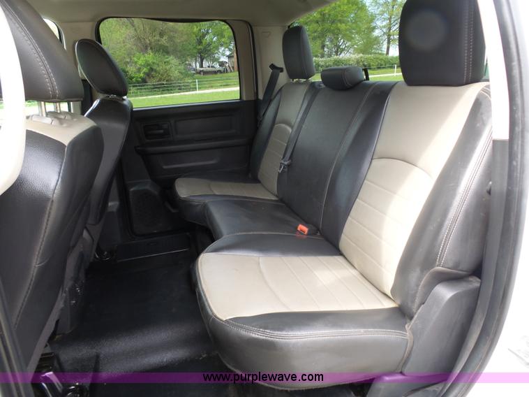 image for item K7941 2011 Dodge Ram 2500 Quad Cab pickup truck