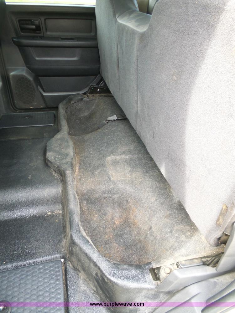 image for item K7941 2011 Dodge Ram 2500 Quad Cab pickup truck