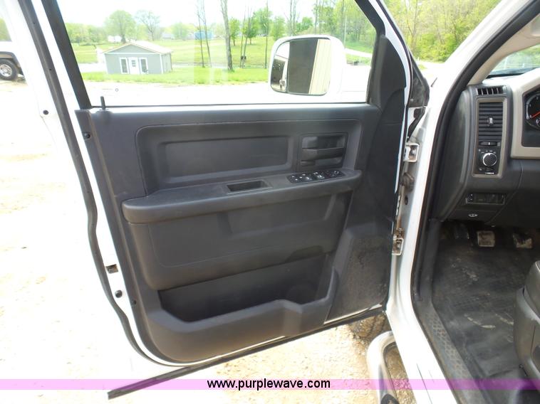 image for item K7941 2011 Dodge Ram 2500 Quad Cab pickup truck