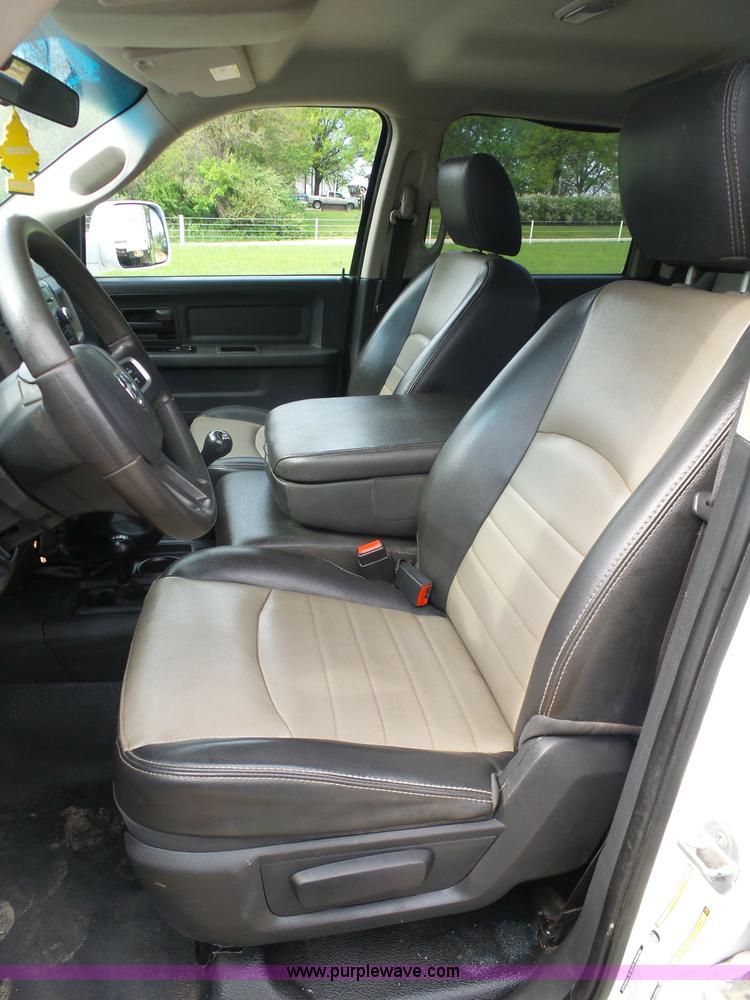 image for item K7941 2011 Dodge Ram 2500 Quad Cab pickup truck