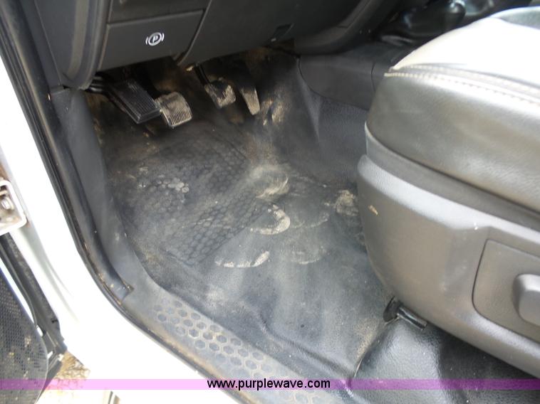 image for item K7941 2011 Dodge Ram 2500 Quad Cab pickup truck