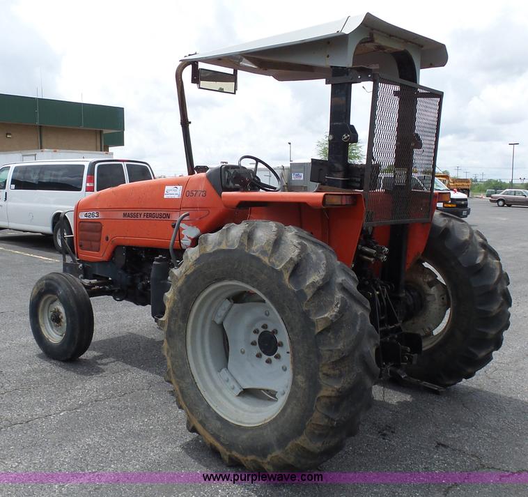 image for item K7949 Massey Ferguson 4262 tractor