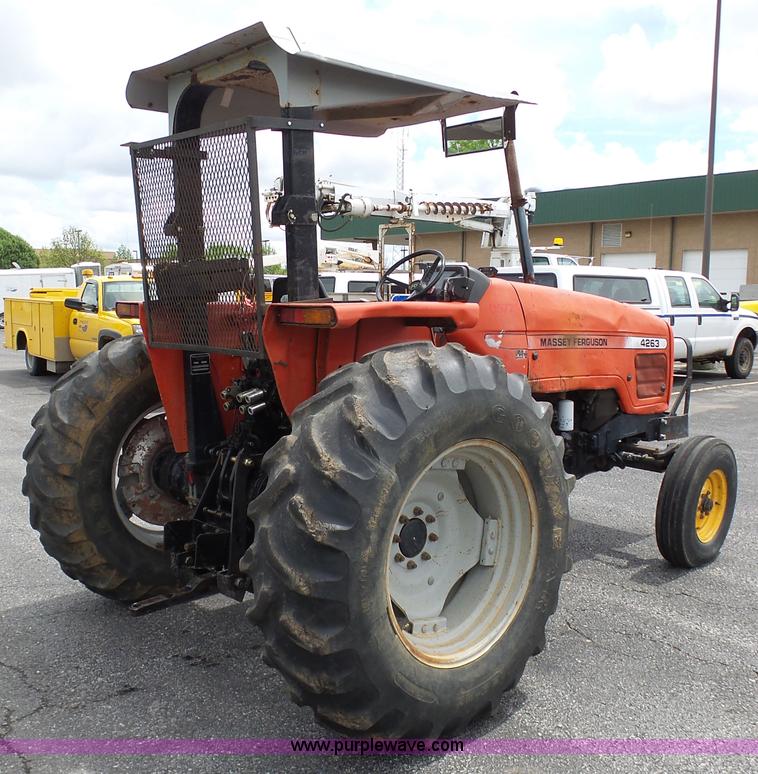 image for item K7949 Massey Ferguson 4262 tractor