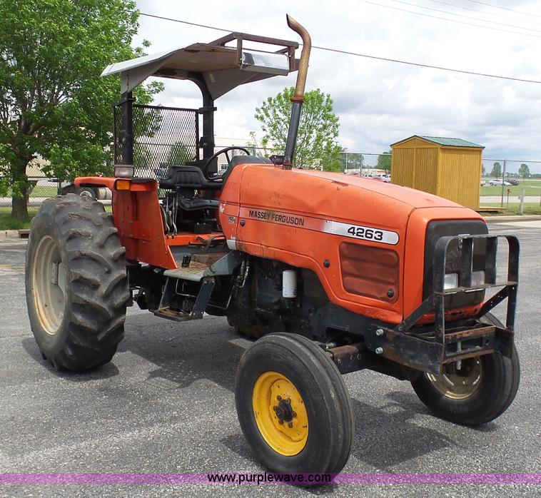 image for item K7949 Massey Ferguson 4262 tractor