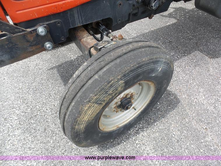 image for item K7949 Massey Ferguson 4262 tractor