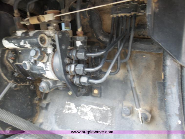 image for item K7949 Massey Ferguson 4262 tractor