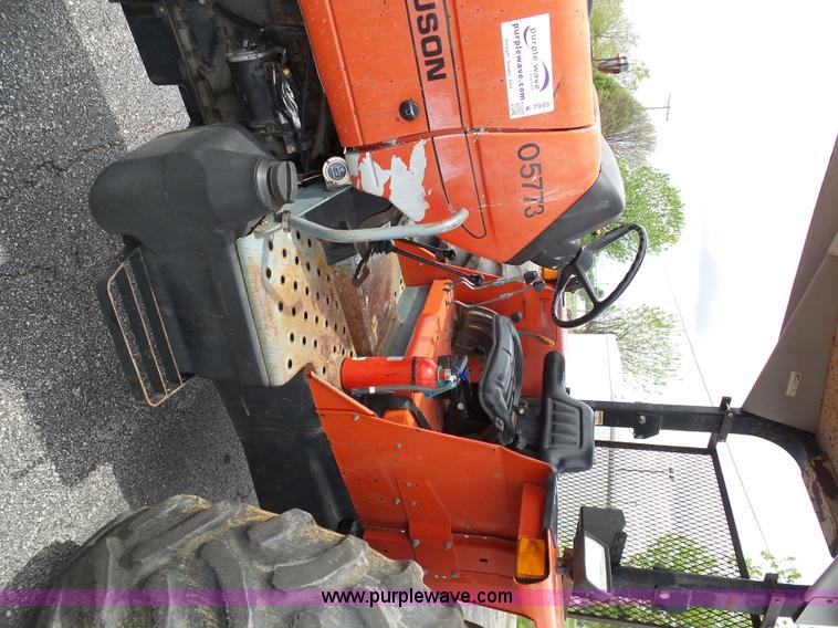 image for item K7949 Massey Ferguson 4262 tractor