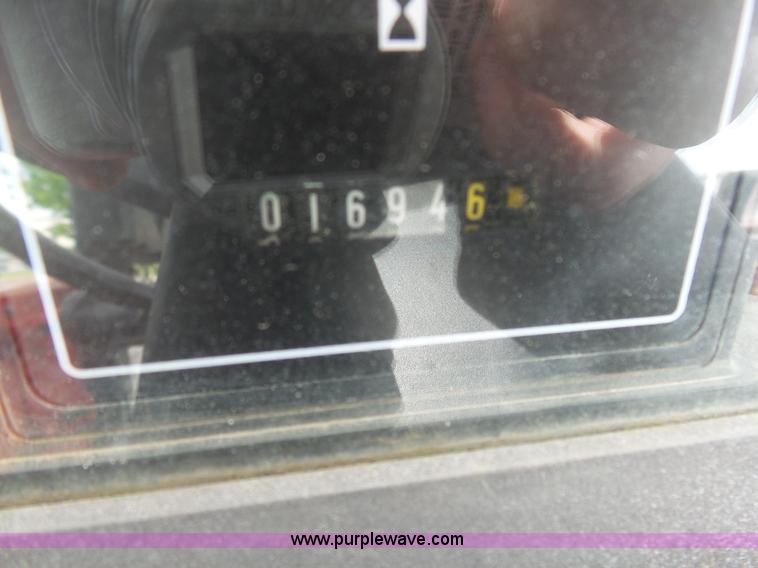 image for item K7949 Massey Ferguson 4262 tractor