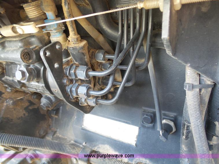 image for item K7957 Massey Ferguson 4263 tractor