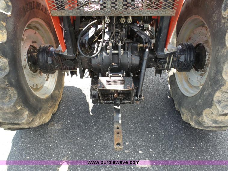 image for item K7957 Massey Ferguson 4263 tractor