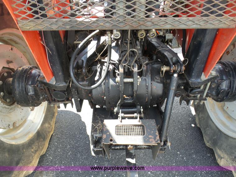 image for item K7957 Massey Ferguson 4263 tractor