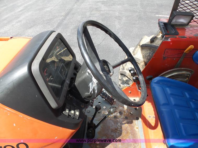 image for item K7957 Massey Ferguson 4263 tractor