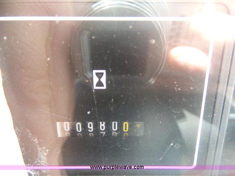 image for item K7957 Massey Ferguson 4263 tractor