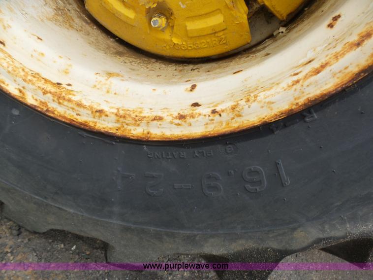 image for item K7963 International 240 tractor