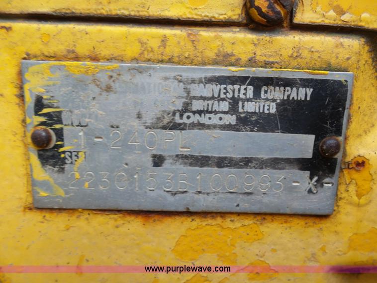 image for item K7963 International 240 tractor