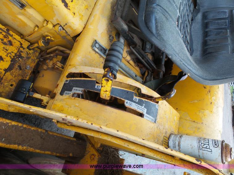 image for item K7963 International 240 tractor