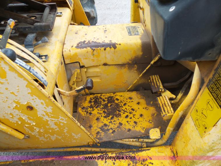 image for item K7963 International 240 tractor