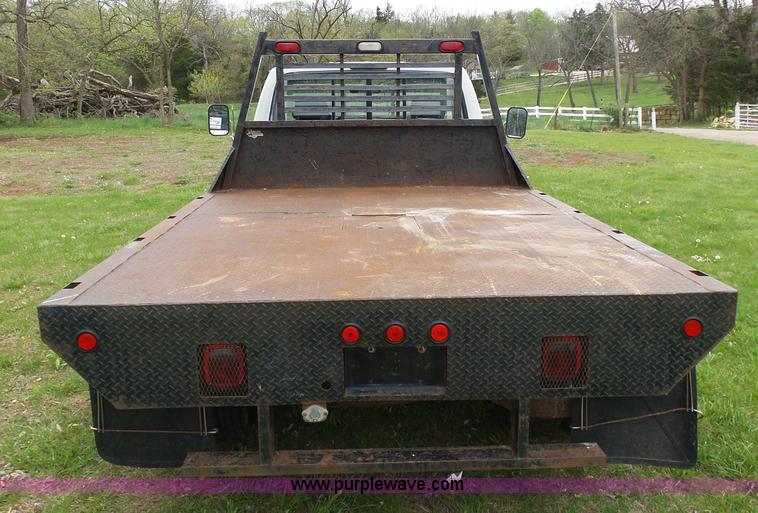 image for item K7966 1995 Ford F350 flatbed pickup truck