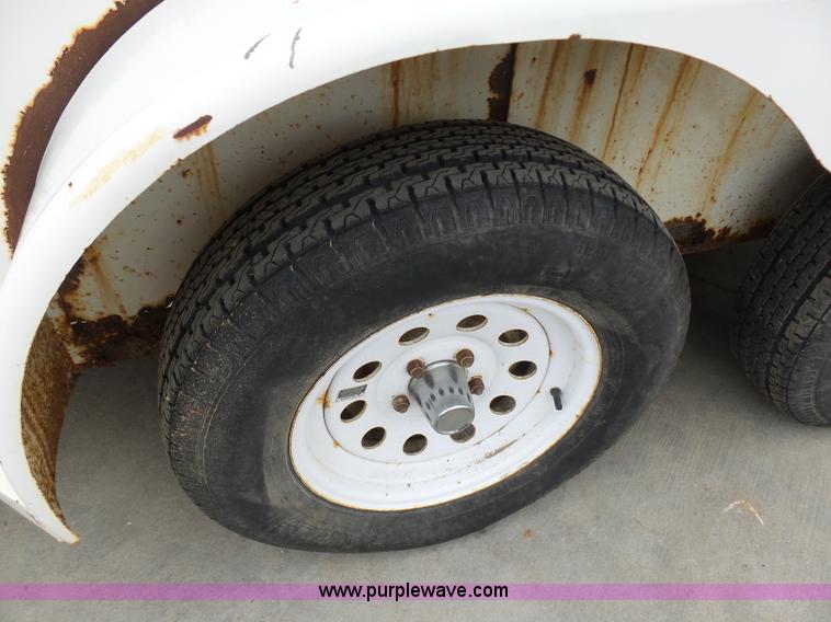 image for item K7981 1997 W-W enclosed trailer