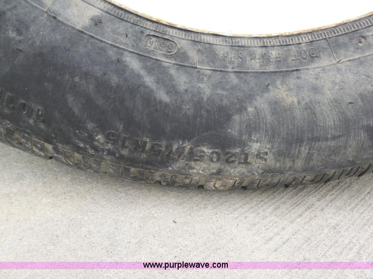 image for item K7981 1997 W-W enclosed trailer