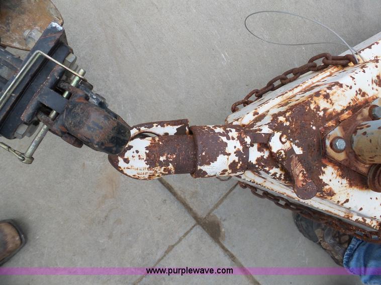 image for item K7981 1997 W-W enclosed trailer