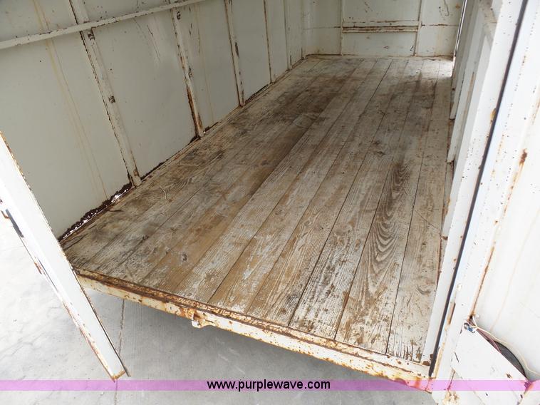 image for item K7981 1997 W-W enclosed trailer