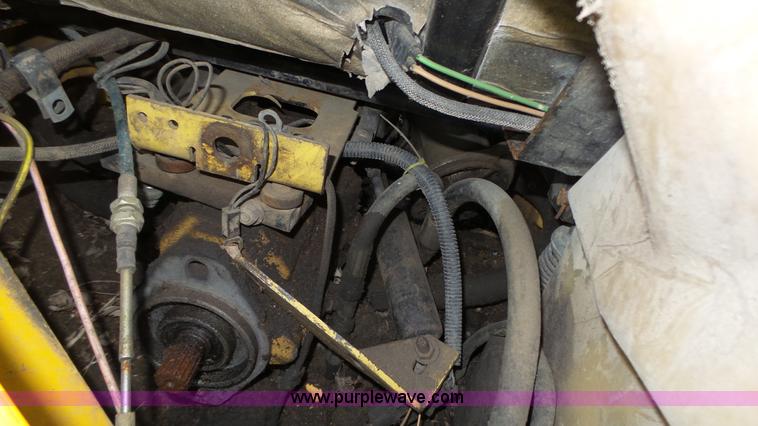 image for item K8276 John Deere 7775 skid steer