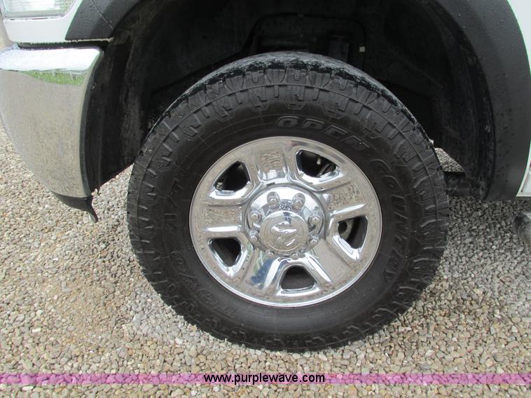 image for item L2007 2014 Dodge Ram 2500HD Quad Cab pickup truck