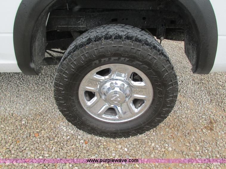 image for item L2007 2014 Dodge Ram 2500HD Quad Cab pickup truck