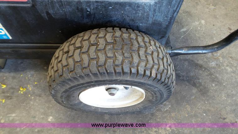 image for item L2122 Sherwin Williams 3504 pressure washer