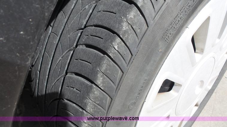 image for item L4785 2006 Ford Crown Victoria Police Interceptor