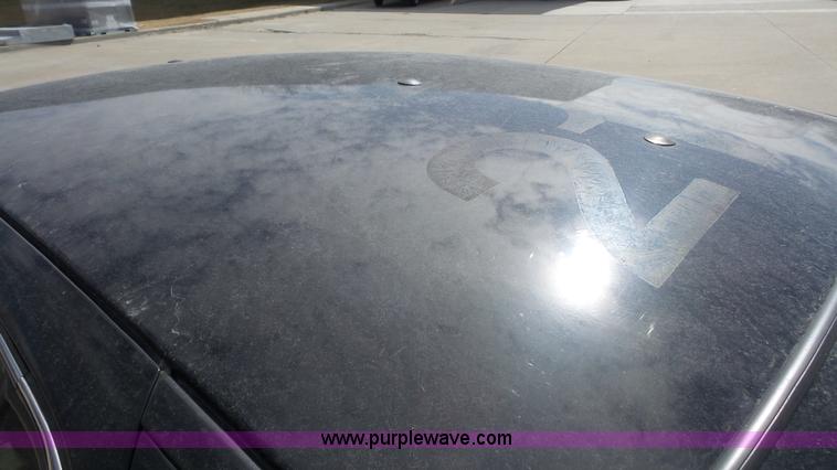 image for item L4785 2006 Ford Crown Victoria Police Interceptor