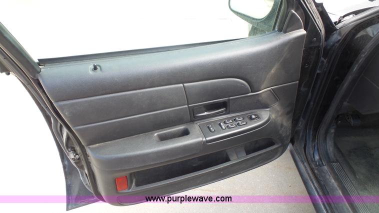 image for item L4786 2008 Ford Crown Victoria Police Interceptor