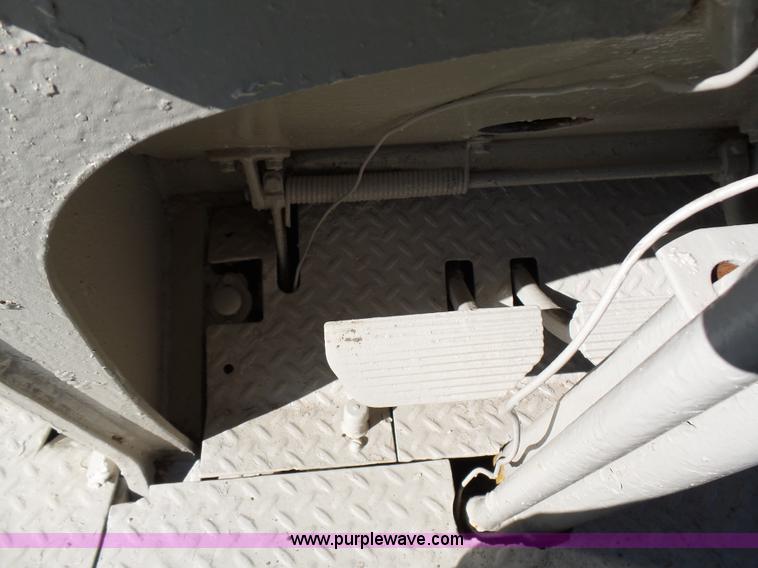 image for item L5808 Caterpillar 944A wheel loader