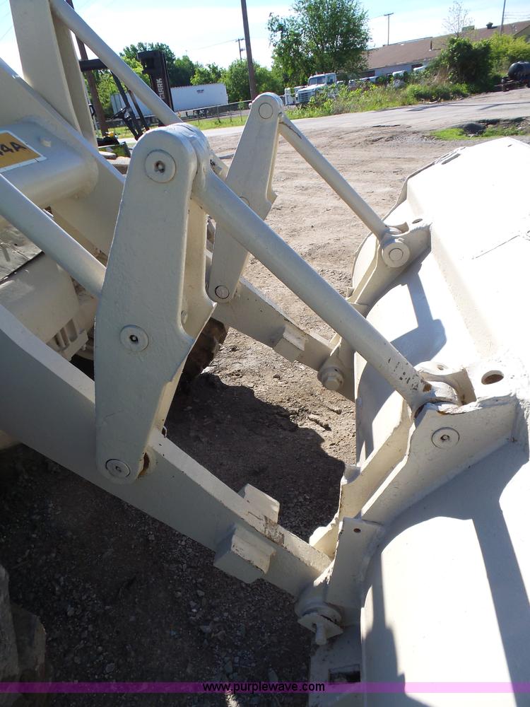 image for item L5808 Caterpillar 944A wheel loader