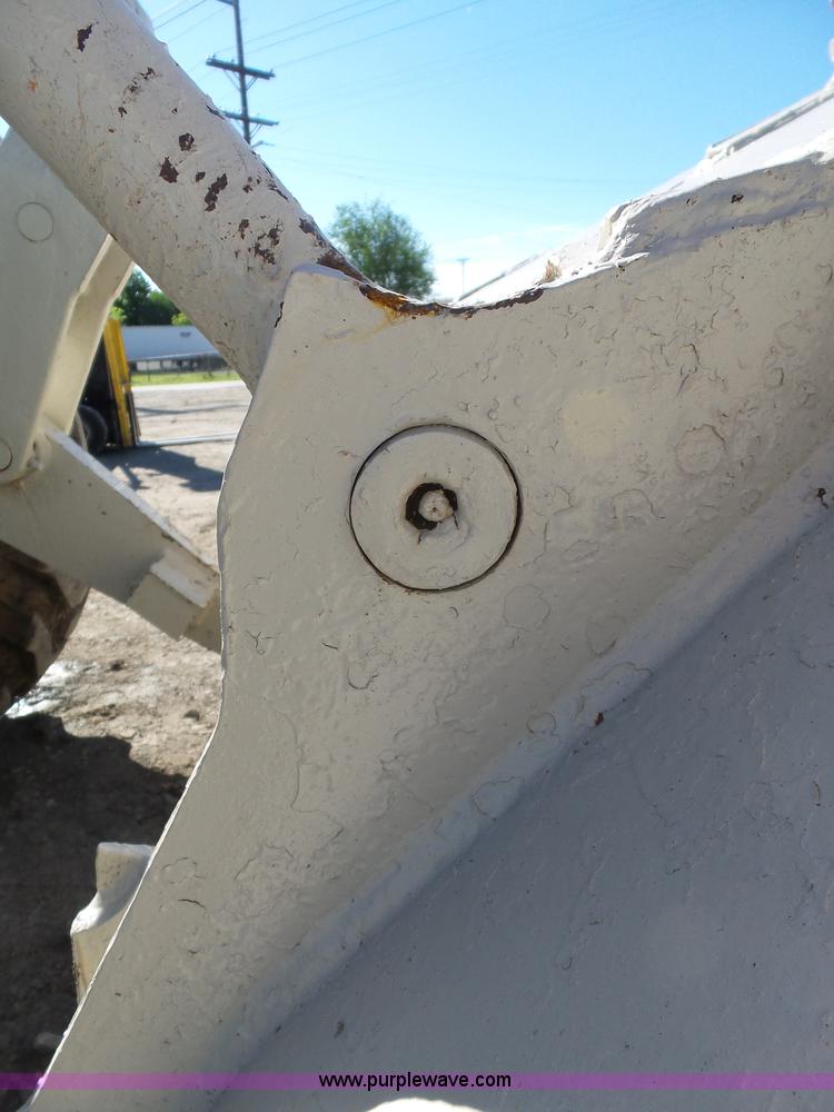 image for item L5808 Caterpillar 944A wheel loader