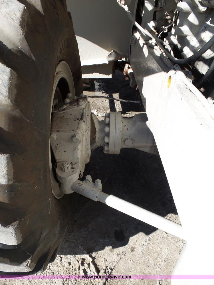 image for item L5808 Caterpillar 944A wheel loader