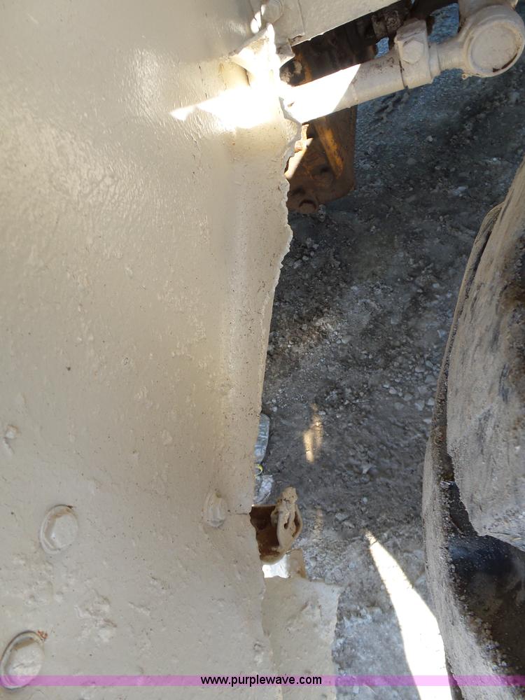 image for item L5808 Caterpillar 944A wheel loader