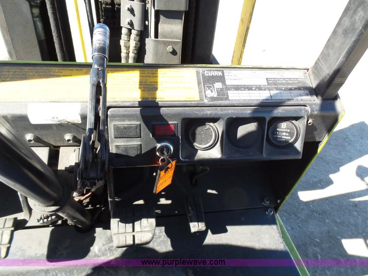 image for item L5809 Clark GPS17 forklift